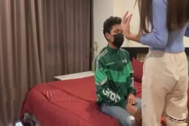 Kenalan Sama Cewek SMA Pesan Ojol Masuk Hotel