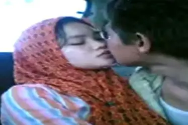 Siswi SMA Dipaksa Buat Video Mesum Di Gudang